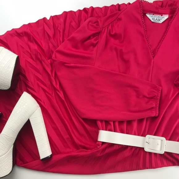 Vintage Dresses & Skirts - 🚨SALE🚨Vintage 70’s Accordion Pleat Maxi Dress